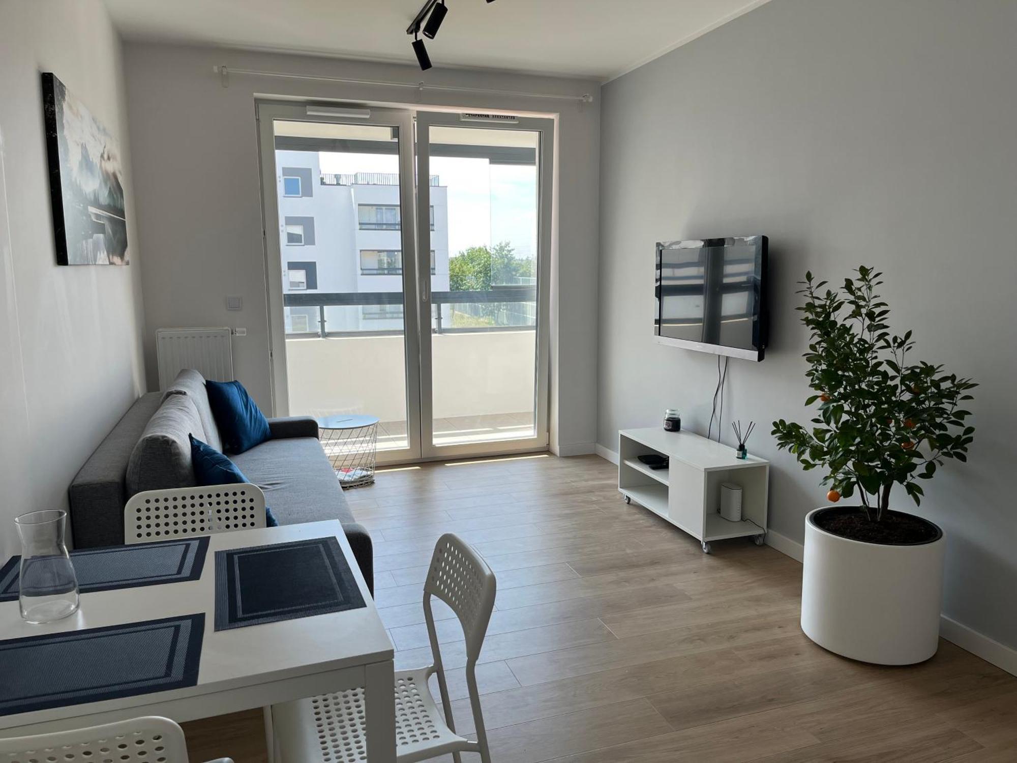 Angel Apartment *